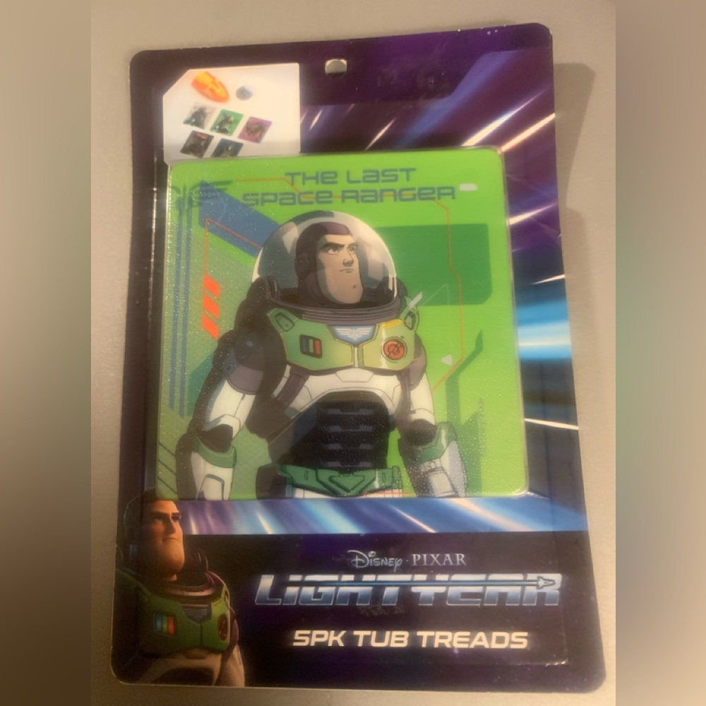 Disney Pixar Lightyear 5pk Tub Treads